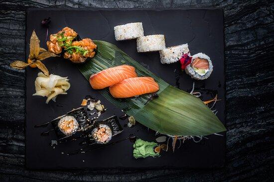 Sushi Grill & Bar